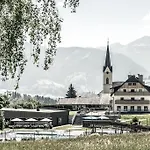 Loy Szálloda 3*
