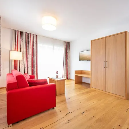 Hotell Loy 3*