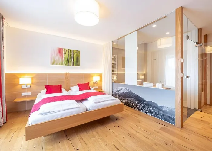 洛伊酒店 3* 格洛博明