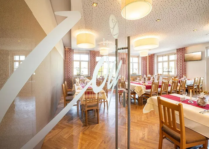 洛伊酒店 格洛博明